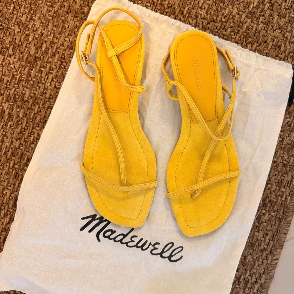Madewell The Maycie Asymmetric T-Strap Sandal in Yellow